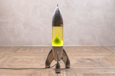 vintage-rocket-lava-lamp